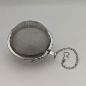 Tea ball with chain